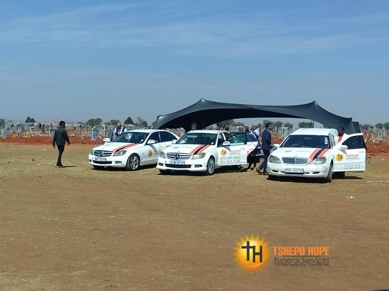 369530736_160809770378344_1721311585669353235_n